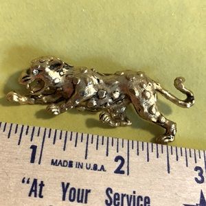 Vintage Leopard Gold tone Brooch